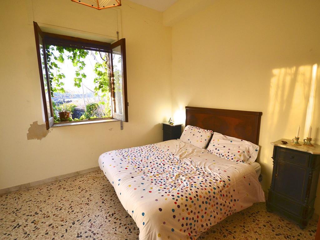 Cozy Holiday Home In Pozzillo With Terrace Acireale Extérieur photo